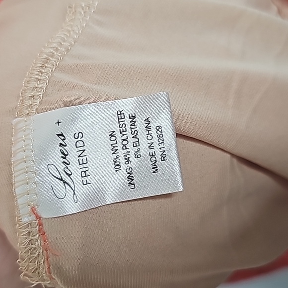 5/25 ❤️ Lovers + Friends cut out back peach lace mini dress - Picture 7 of 9